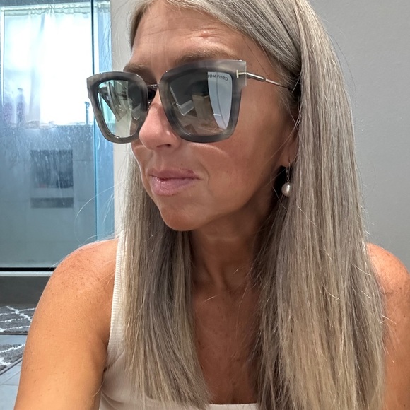 Tom Ford Gray Sunglasses BNWT - Picture 5 of 7